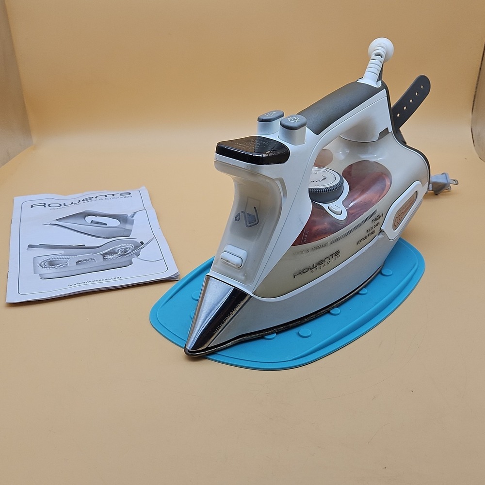 Rowenta Steamium DW9080 steam iron 1800 Watts Made In Germany Tested‎ Works